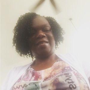 Meet your Posher, Caprice